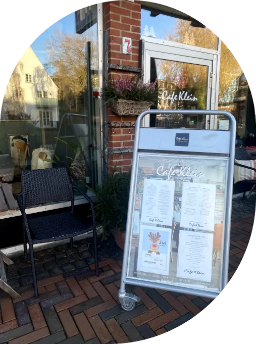 Billede af et skilt for caféen